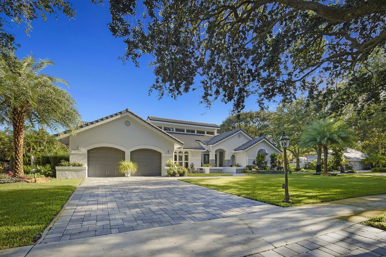 2155 Rabbit Hollowe Circle, Delray Beach, FL 33445 Photo