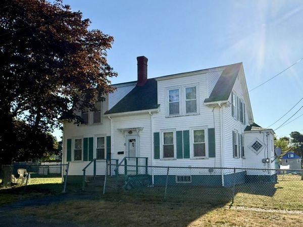 7 Broadway Street, Eastport, ME 04631