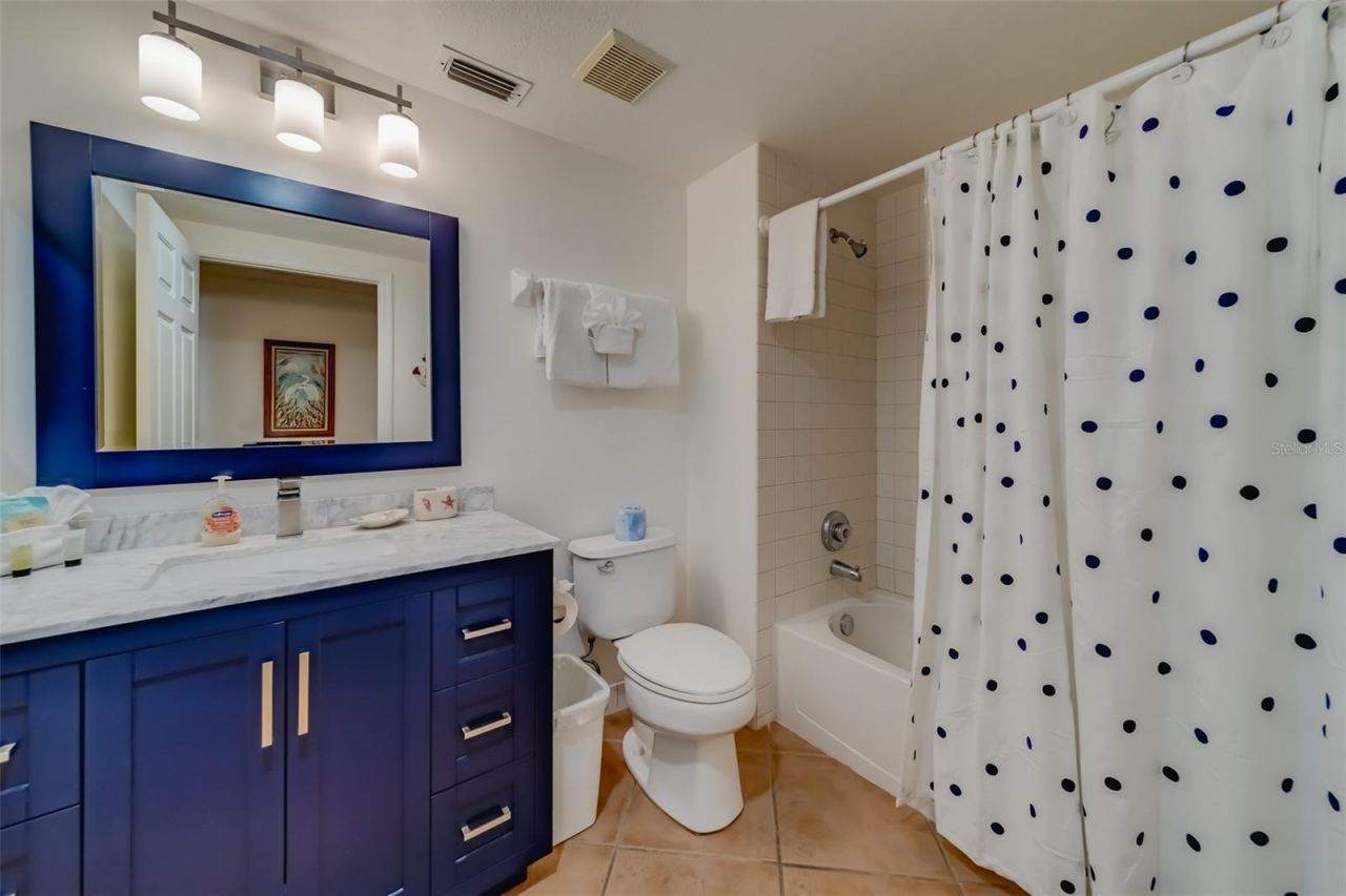 16550 Gulf Boulevard, Unit 643, North Redington Beach, FL 33708 Photo