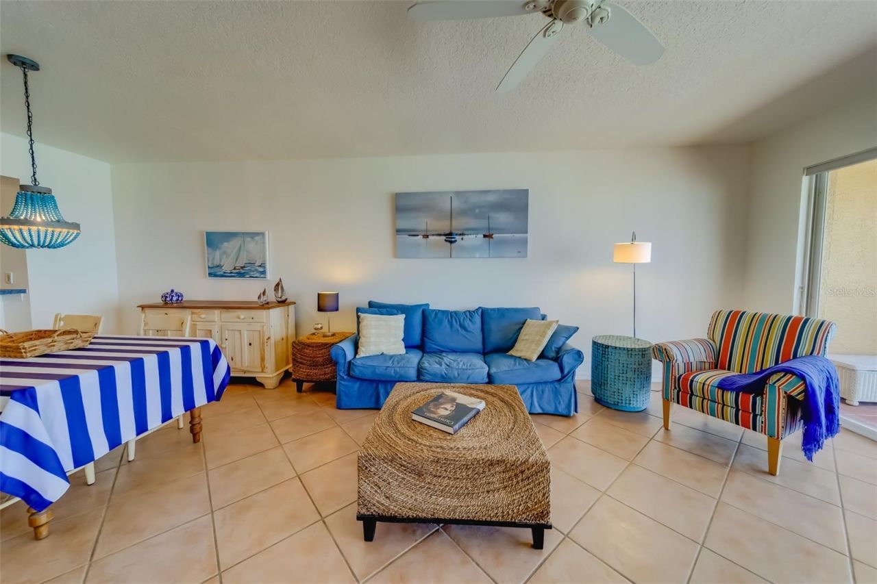 16550 Gulf Boulevard, Unit 643, North Redington Beach, FL 33708 Photo