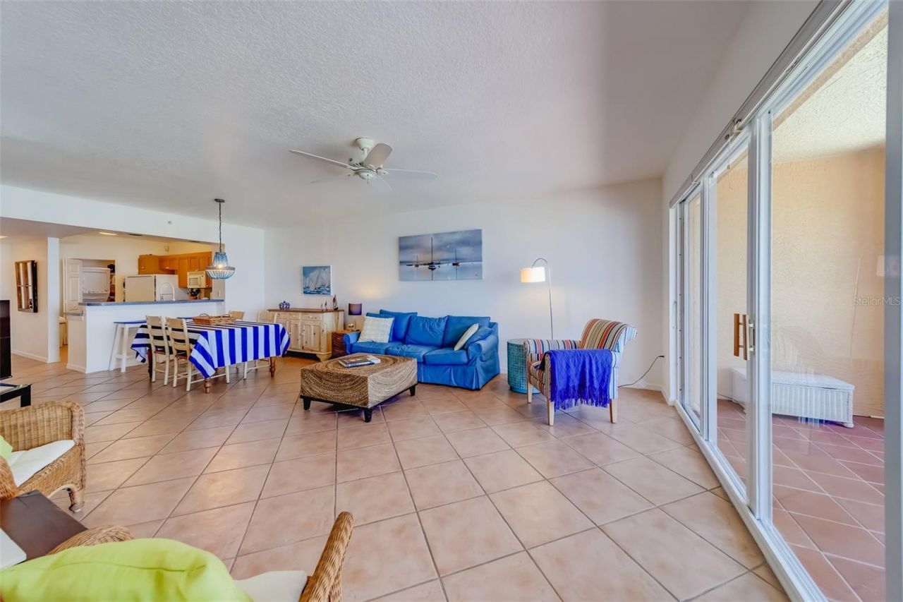 16550 Gulf Boulevard, Unit 643, North Redington Beach, FL 33708 Photo