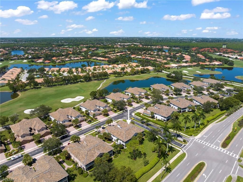 6840 Ascot Dr, Unit 1-201, Naples, FL 34113 Photo
