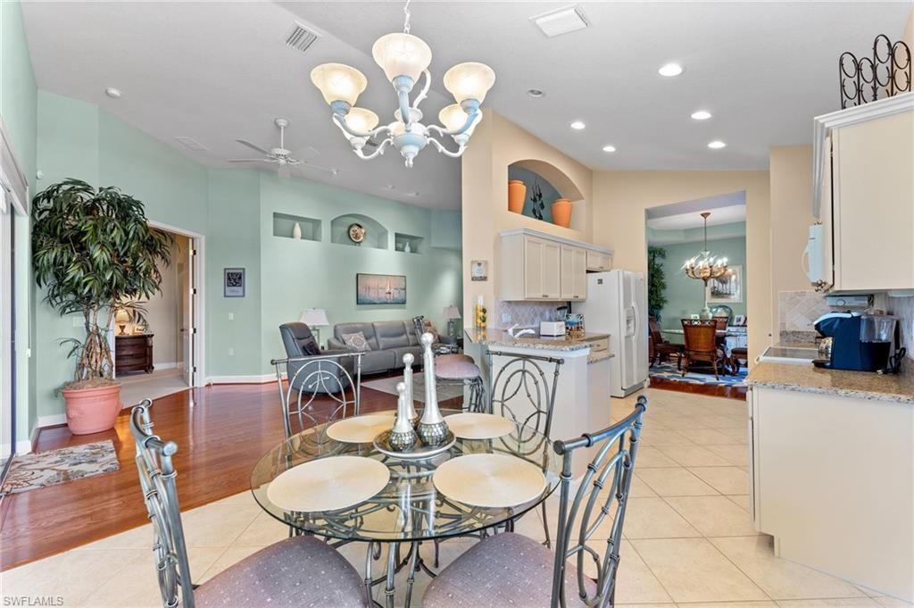 6840 Ascot Dr, Unit 1-201, Naples, FL 34113 Photo