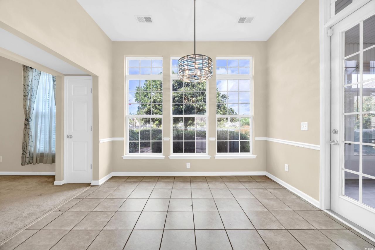 414 Carriage Lake Dr. Photo 14