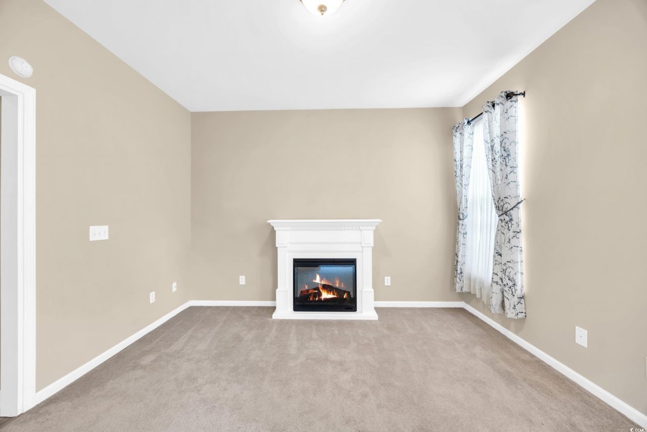 414 Carriage Lake Dr. Photo 17