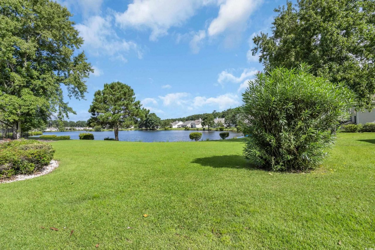 414 Carriage Lake Dr. Photo 32