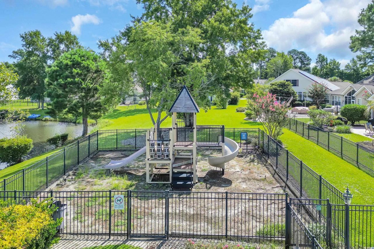 414 Carriage Lake Dr. Photo 37