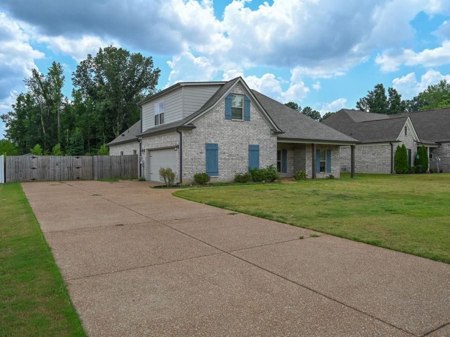 Property Image 4