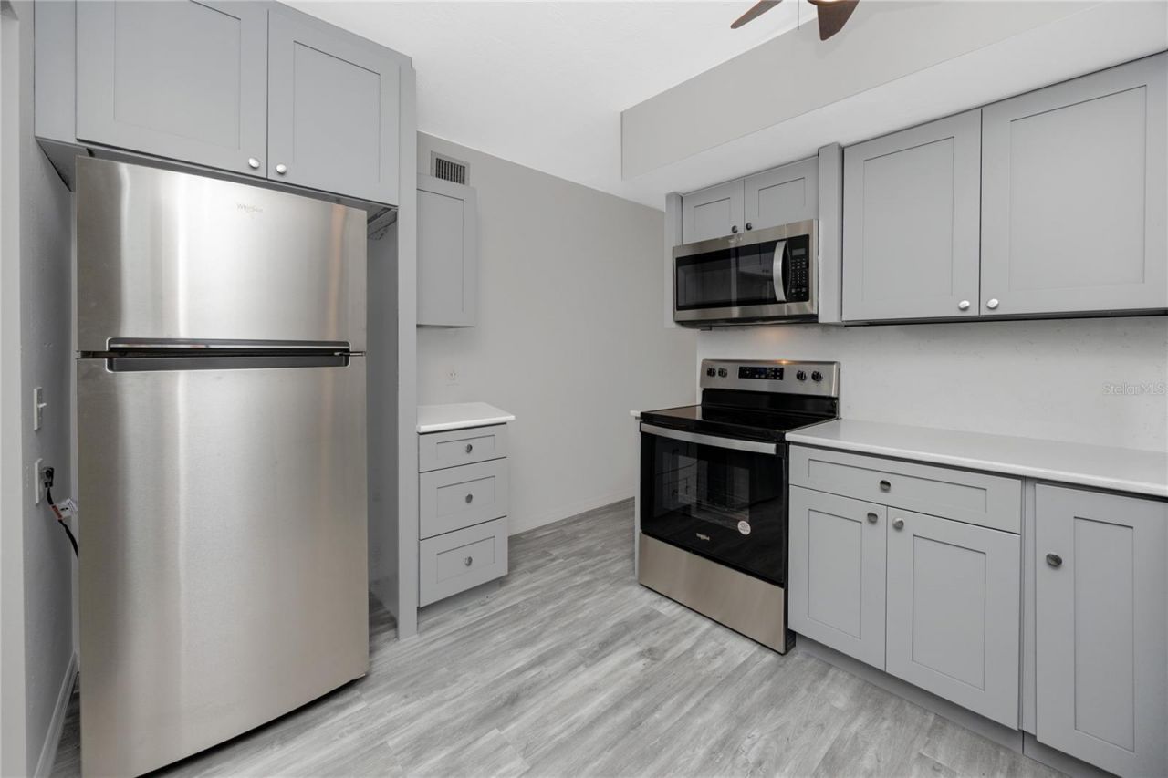 4152 55th Way N, Unit 1028, Kenneth City, FL 33709 Photo