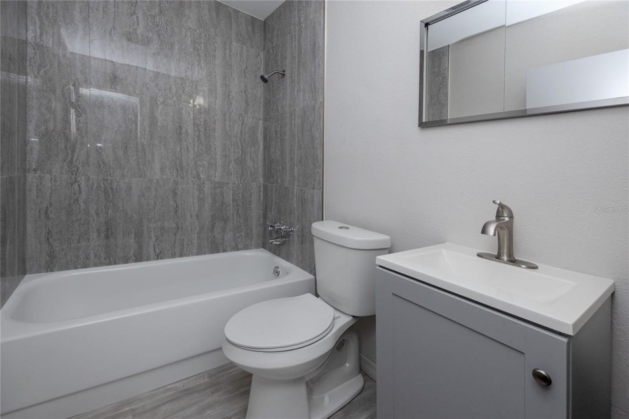 4152 55th Way N, Unit 1028, Kenneth City, FL 33709 Photo