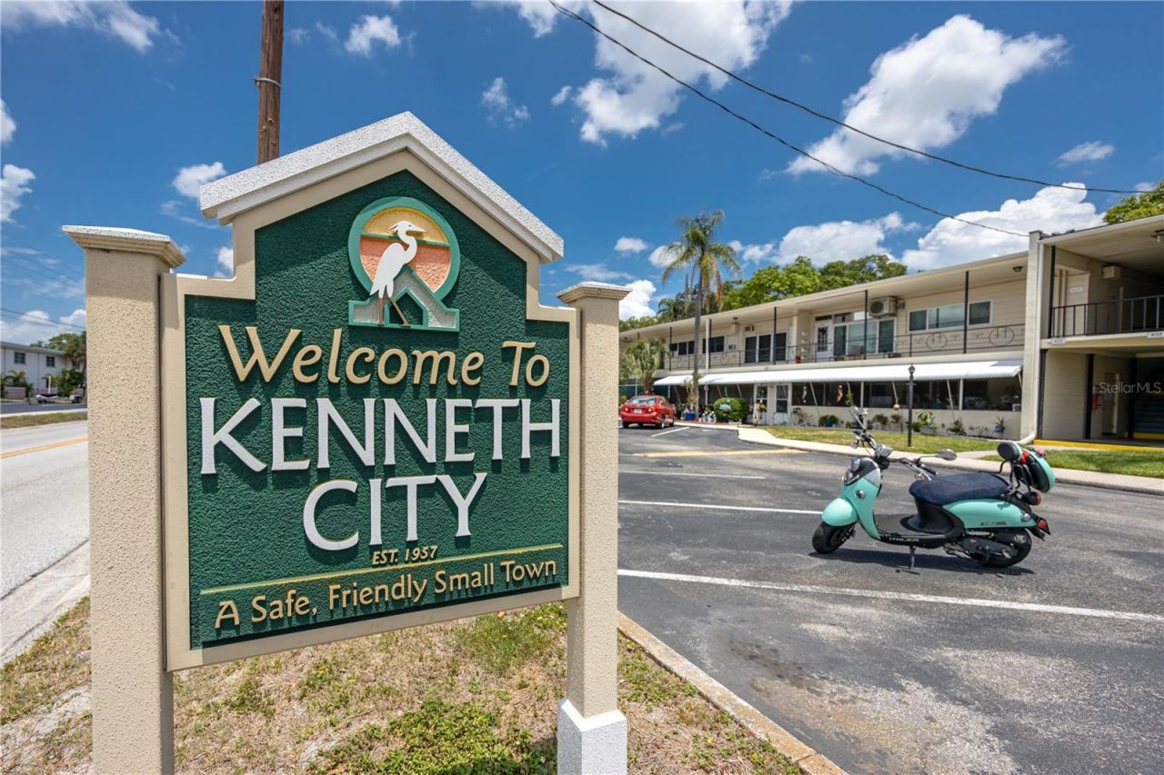 4152 55th Way N, Unit 1028, Kenneth City, FL 33709 Photo