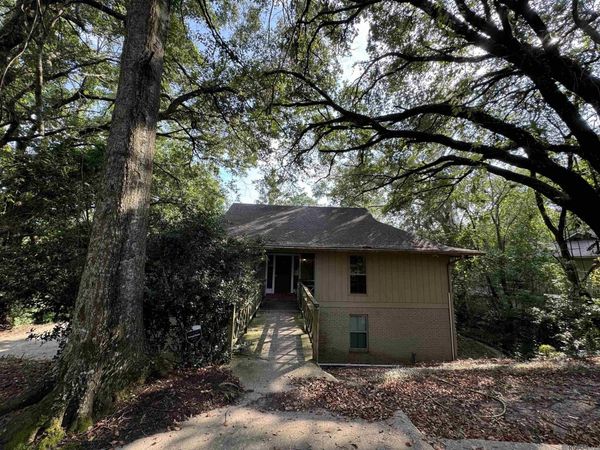 5650 Highland Rd, Unit #C, Baton Rouge, LA 70808
