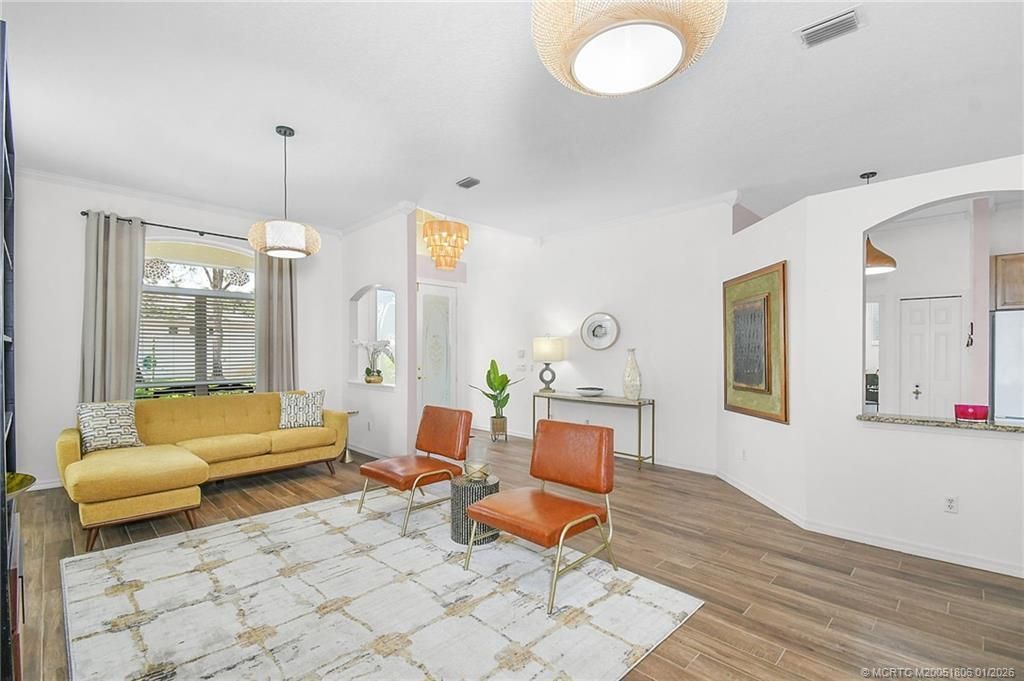 566 NW Lambrusco Drive, Port Saint Lucie, FL 34986 Photo