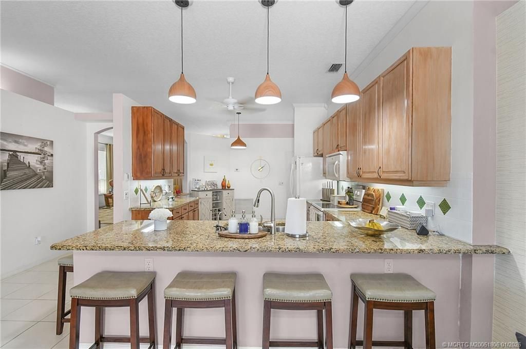 566 NW Lambrusco Drive, Port Saint Lucie, FL 34986 Photo