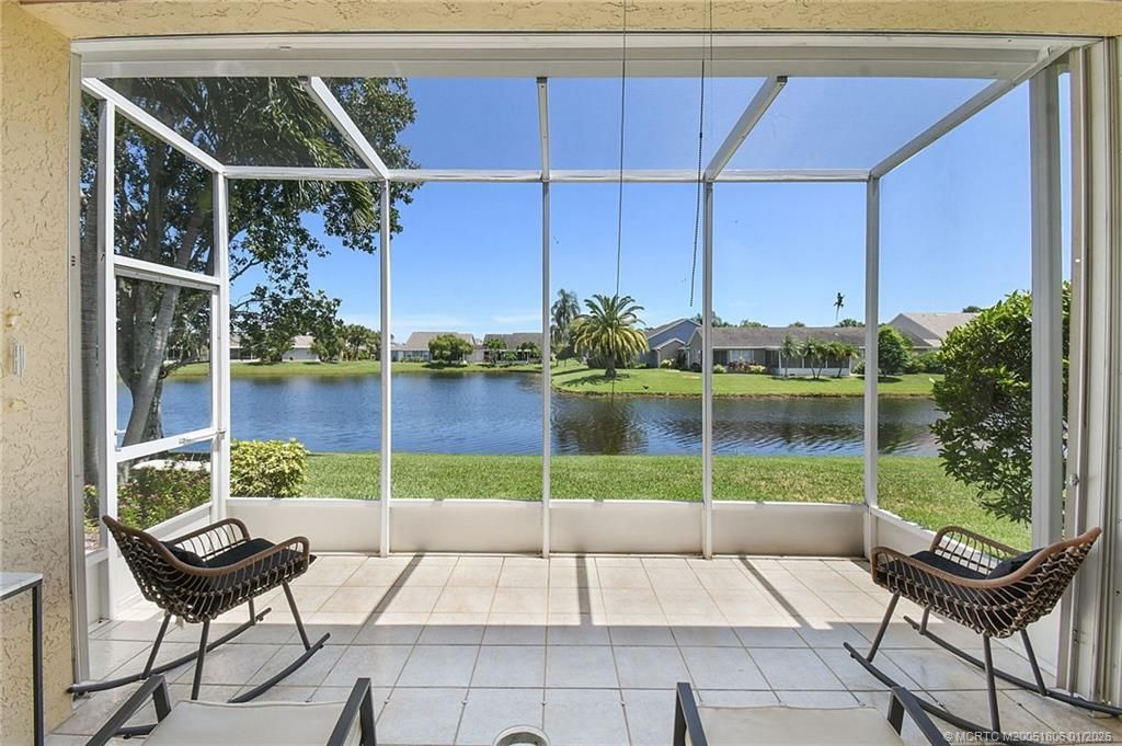 566 NW Lambrusco Drive, Port Saint Lucie, FL 34986 Photo