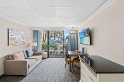 1105 S Ocean Blvd. photo 4