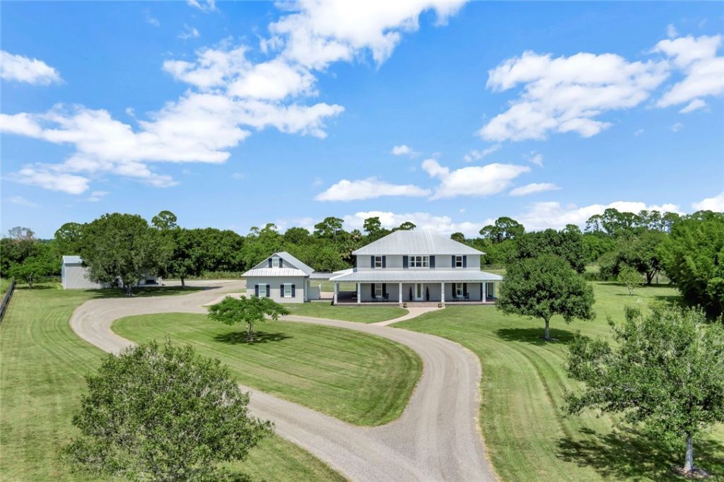 7350 Andrews Place Sw, Vero Beach, FL 32968 Photo