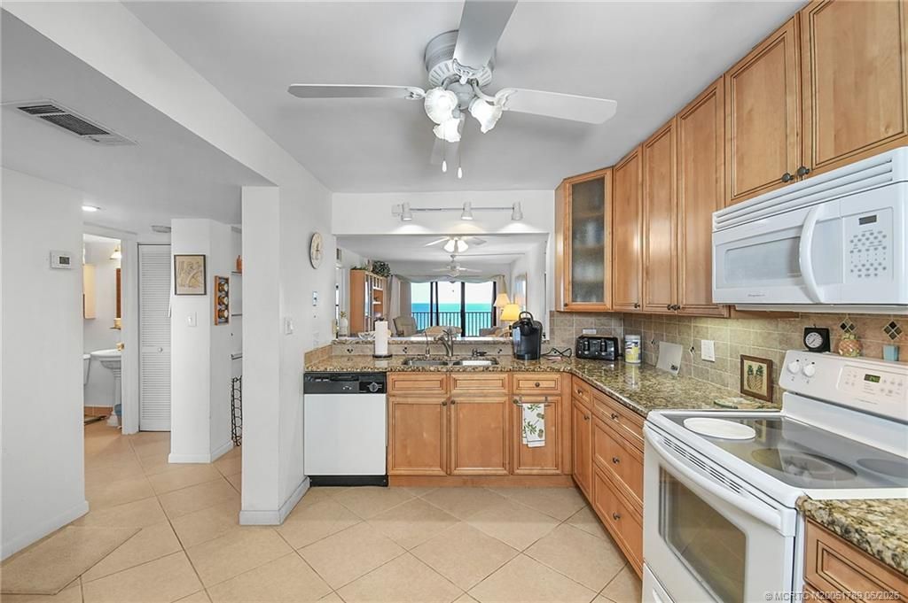 10200 S Ocean Drive, Unit 608, Jensen Beach, FL 34957 Photo