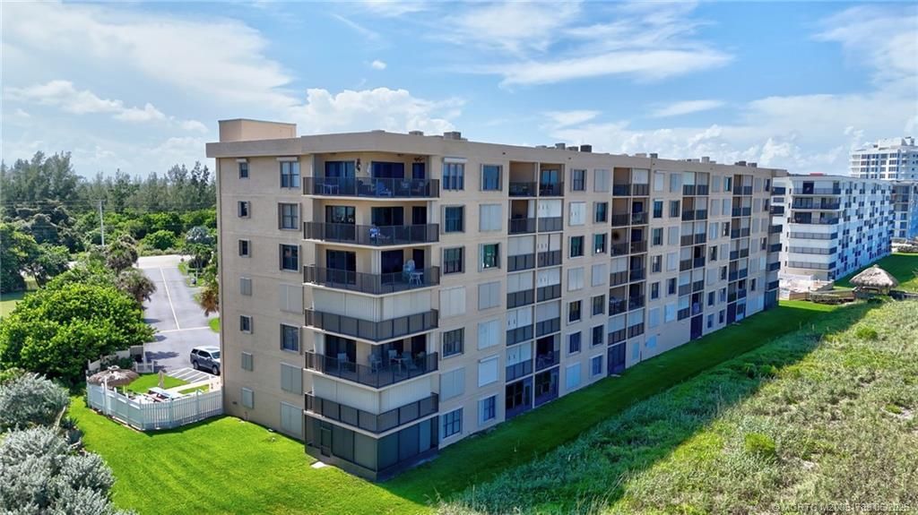 10200 S Ocean Drive, Unit 608, Jensen Beach, FL 34957 Photo