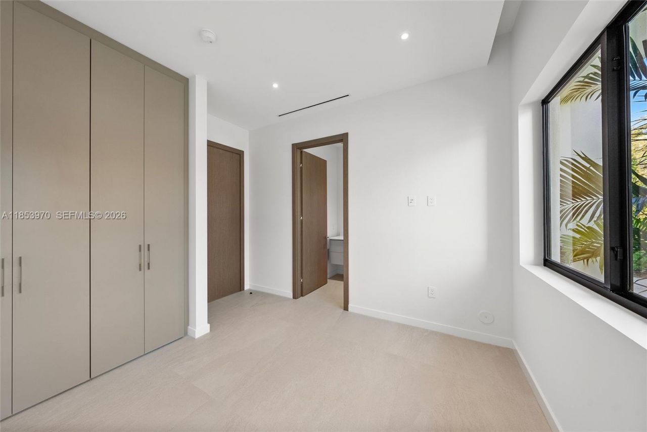 7400 SW 127th St, Pinecrest, FL 33156 Photo