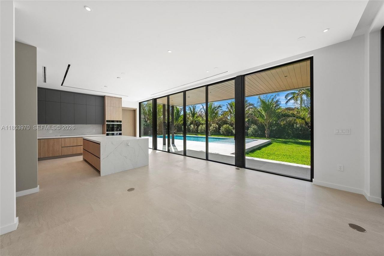 7400 SW 127th St, Pinecrest, FL 33156 Photo