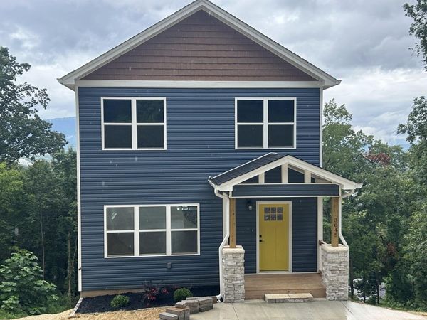 3045 Westside Drive, Chattanooga, TN 37404
