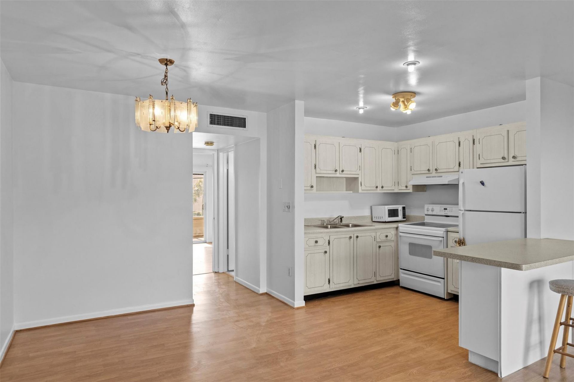 90 South Boulevard, Unit 2C, Boynton Beach, FL 33435 Photo