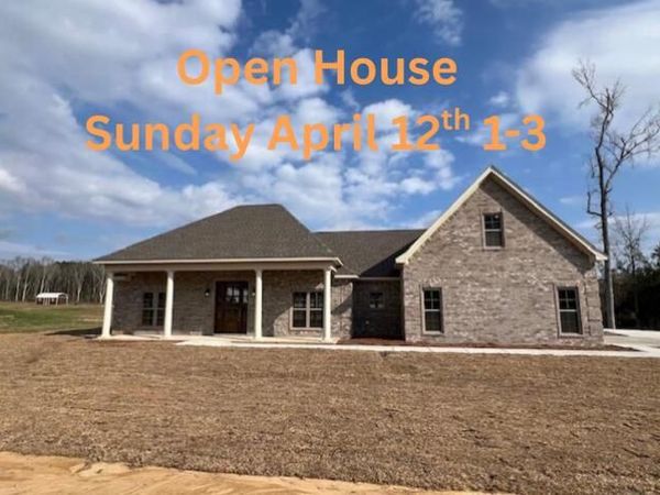 7 M D Thompson Rd, Moselle, MS 39459
