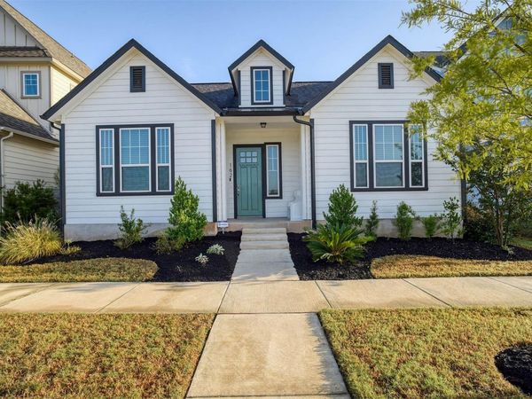 162 Adelton BLVD, Bastrop, TX 78602