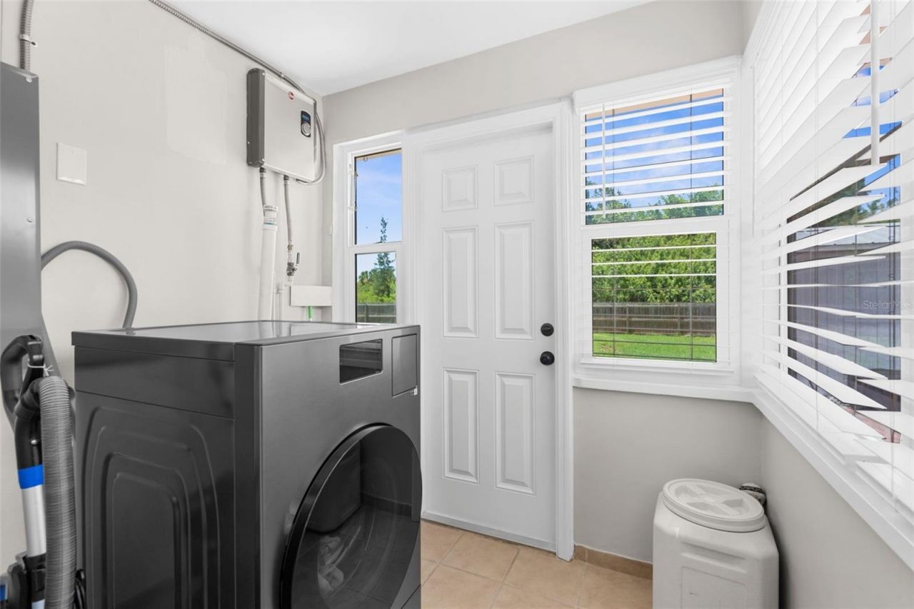 219 Darst Avenue, Punta Gorda, FL 33950 Photo