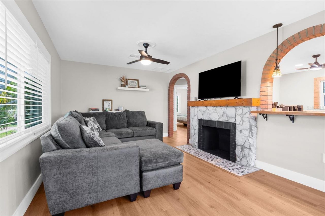 219 Darst Avenue, Punta Gorda, FL 33950 Photo