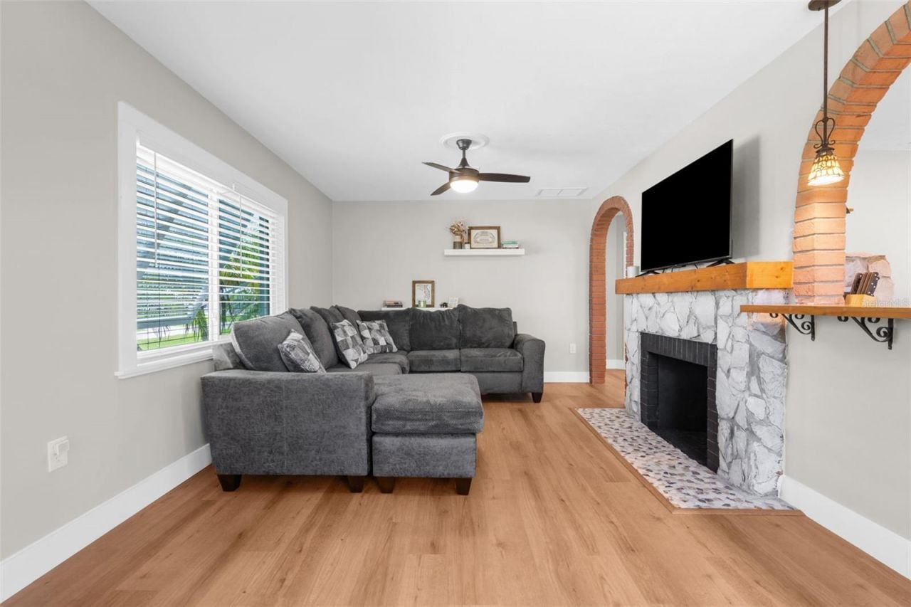 219 Darst Avenue, Punta Gorda, FL 33950 Photo