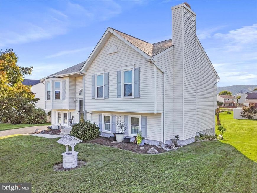 105 Colliery Drive, Thurmont, MD 21788 Main Photo