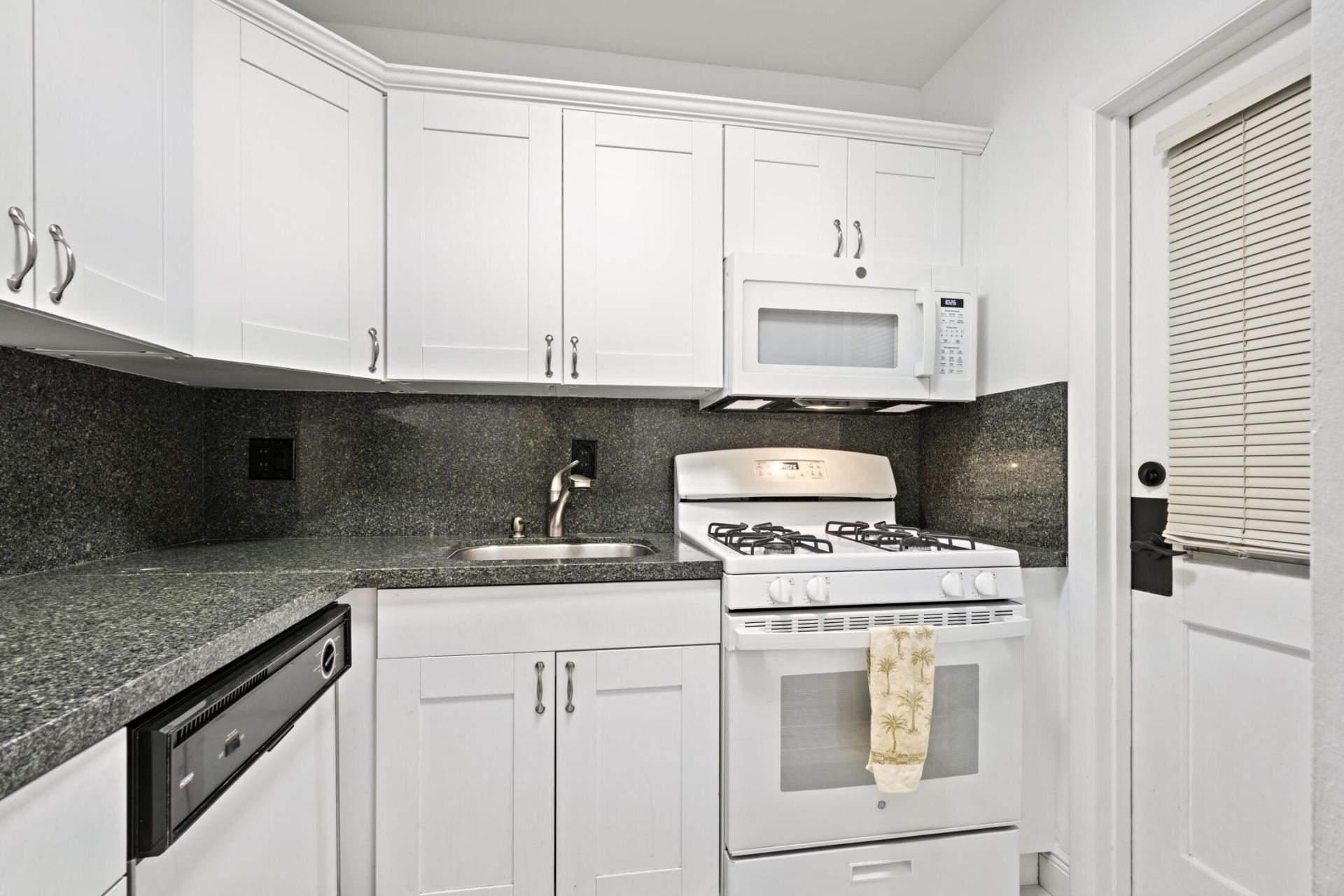 200 E Royal Palm Road, Unit 2110, Boca Raton, FL 33432 Photo