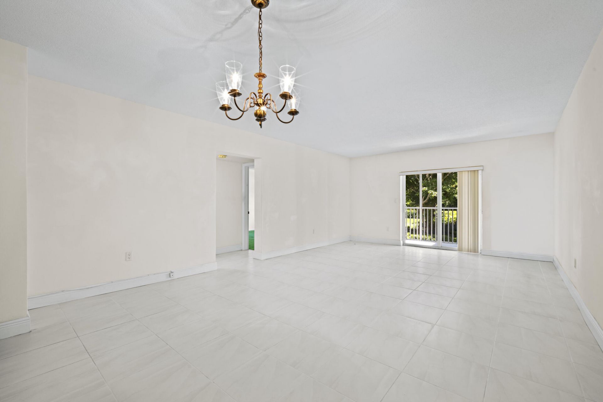 200 E Royal Palm Road, Unit 2110, Boca Raton, FL 33432 Photo
