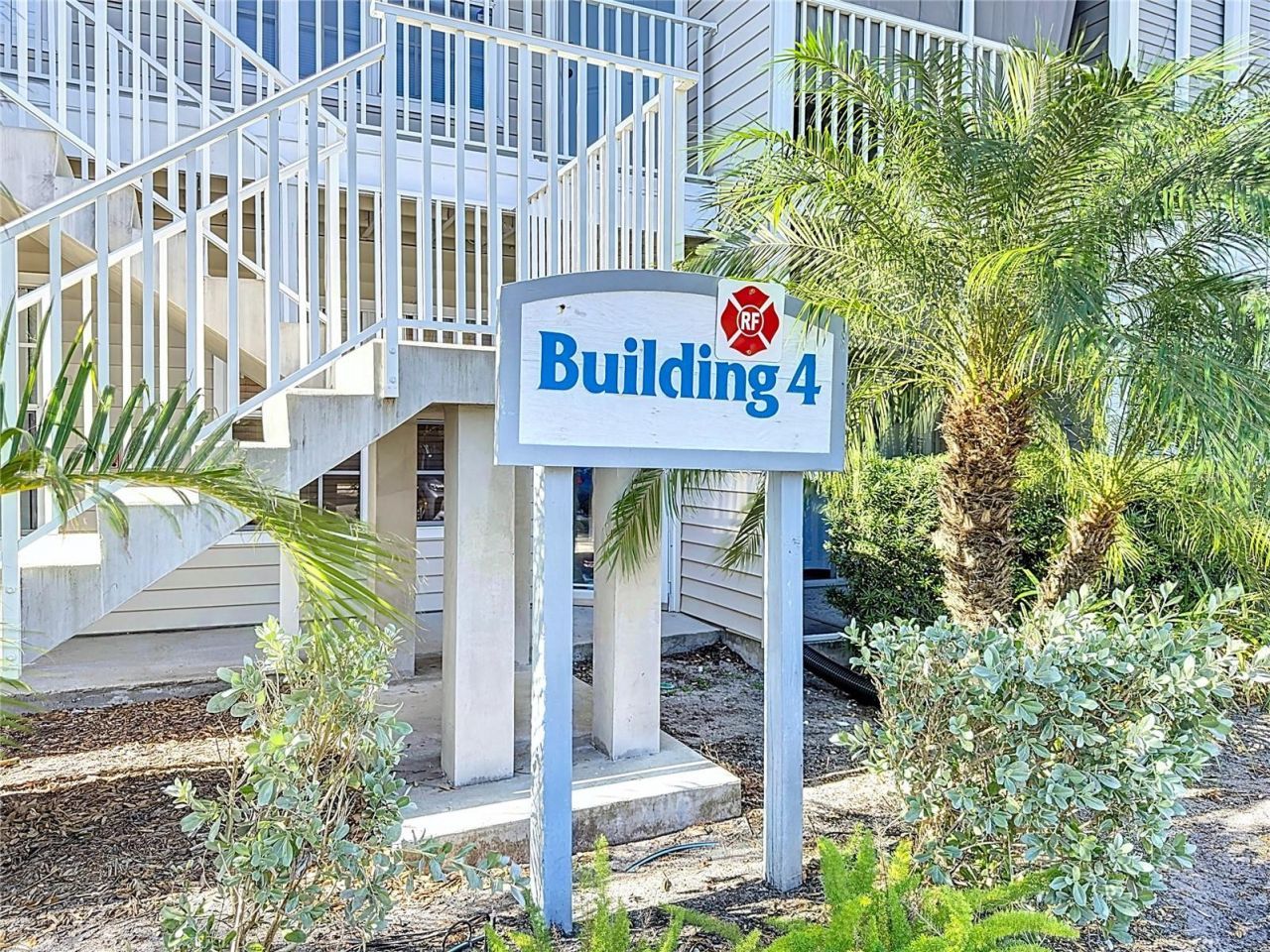 850 S Tamiami Trail, Unit 402, Sarasota, FL 34236 Photo