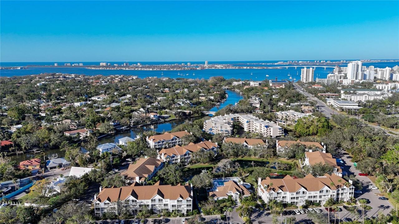 850 S Tamiami Trail, Unit 402, Sarasota, FL 34236 Photo