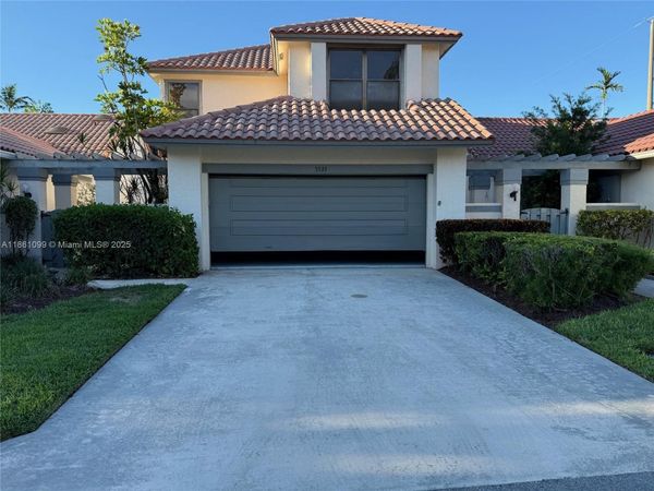 5535 Eton Ct, Boca Raton, FL 33486