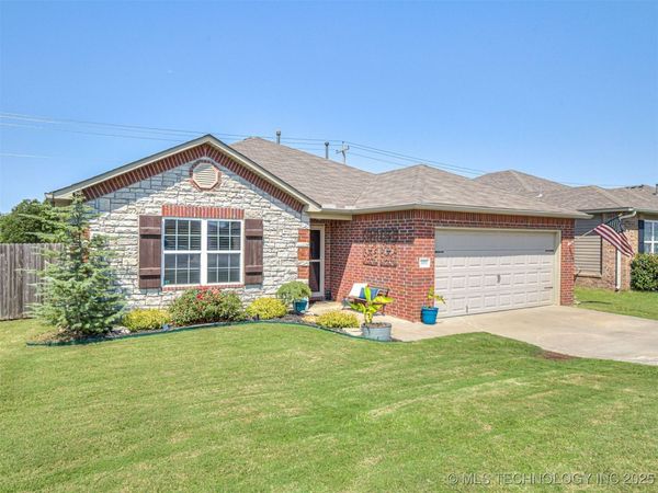 6606 N 128 East Avenue, Owasso, OK 74055