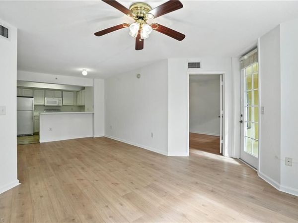 4127 Residence DR, Unit 411, FORT MYERS, FL 33901