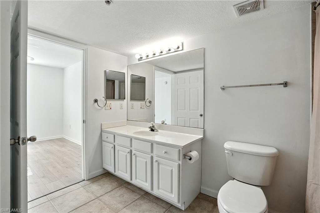 4127 Residence Dr, Unit 411, Fort Myers, FL 33901 Photo