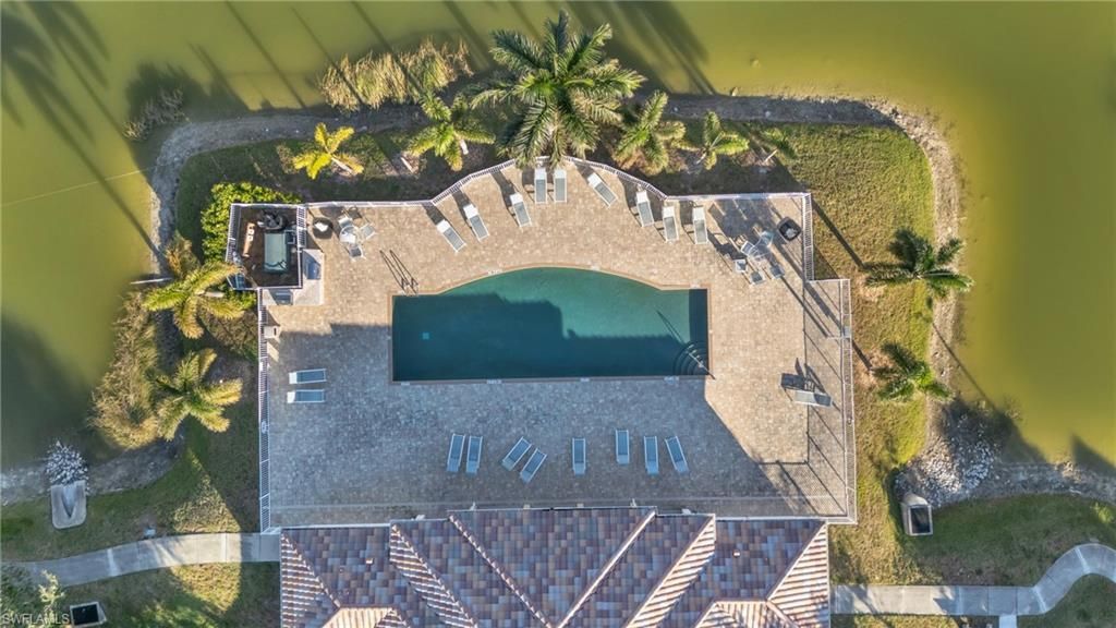 4127 Residence Dr, Unit 411, Fort Myers, FL 33901 Photo