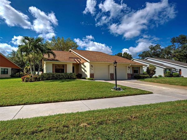 406 PENDLETON DRIVE, VENICE, FL 34292