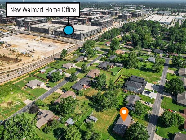 1126 Lockheed Street, Bentonville, AR 72712