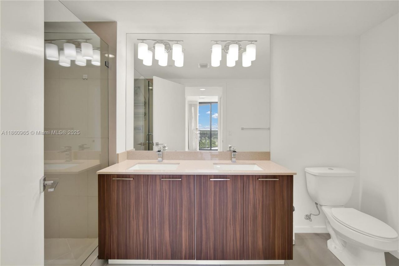 5300 Paseo Blvd, Unit 1202, Doral, FL 33166 Photo