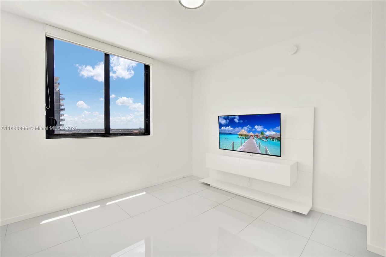 5300 Paseo Blvd, Unit 1202, Doral, FL 33166 Photo