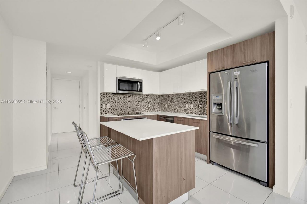 5300 Paseo Blvd, Unit 1202, Doral, FL 33166 Photo