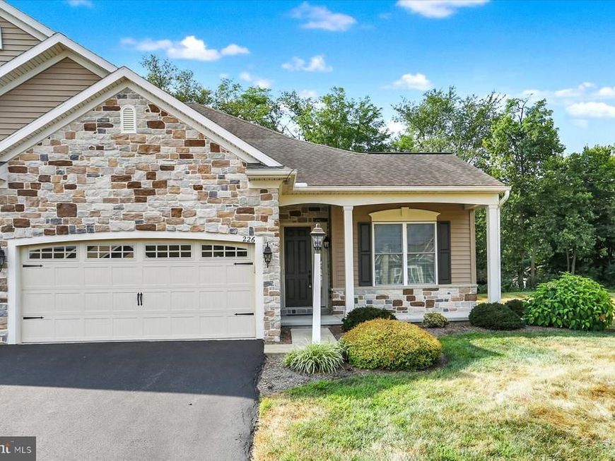 226 Carmella Drive, Mechanicsburg, PA 17050 Main Photo