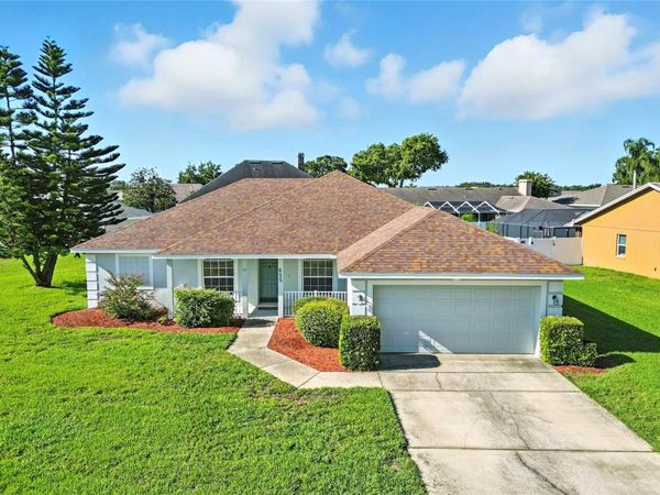 655 POWDER HORN ROW, LAKELAND, FL 33809