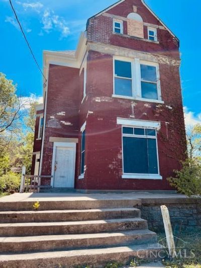 533 Rockdale Avenue, Cincinnati, OH 45229 Main Photo